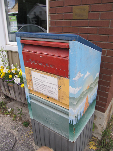 Not a Postal Box! by M. Gifford via Flickr CC